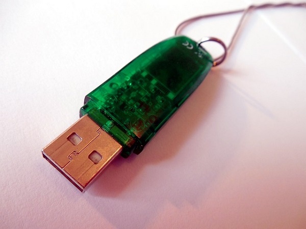 メモリ 使い方 usb